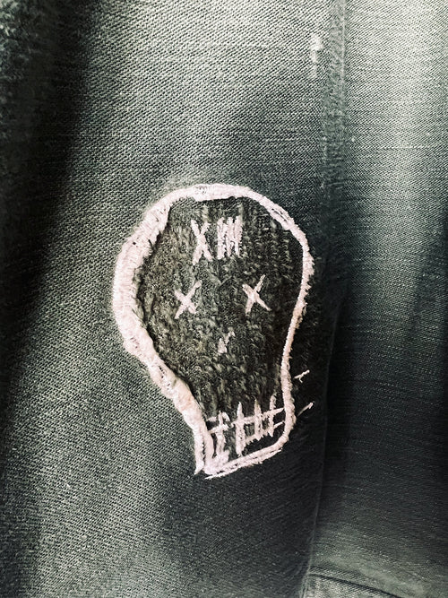 Sin mangas "MUERTO ADENTRO"