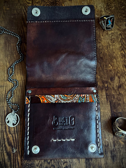 The Busto - Wallet